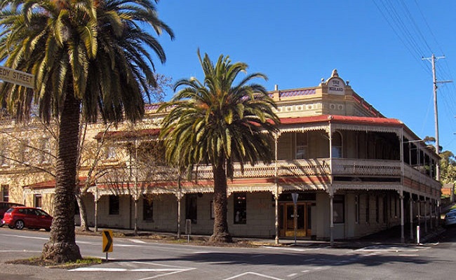 Outside corner photo of The Midland