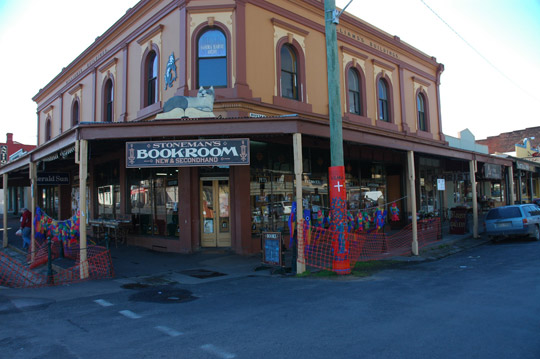 Stonemans bookroom.